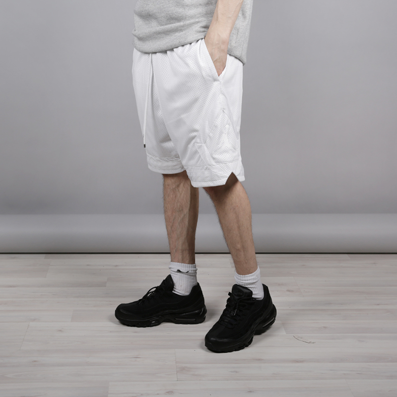 мужские белые шорты Jordan Sportswear Diamond pour Homme 939608-121 - цена, описание, фото 2